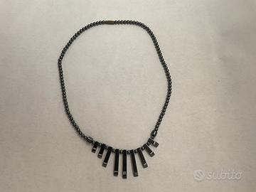 Collana in ematite nera