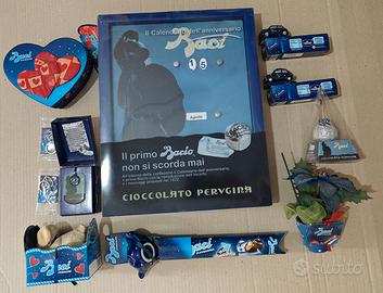 Lotto gadget e scatole baci perugina