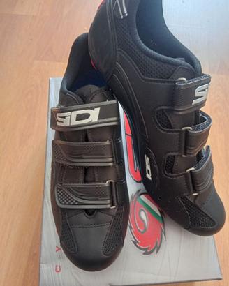 Scarpe Sidi da strada modello Zephir n°42. Nuove