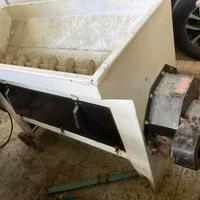 Deraspatrice industriale e torchio ad aria