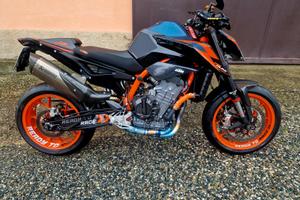 KTM 890 Duke R - 2022 FULL OPTIONAL