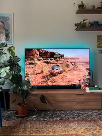 UHD 4K 65" AU7190 TV