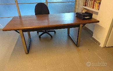 Scrivania Tecno Graphis – Design Osvaldo Borsani