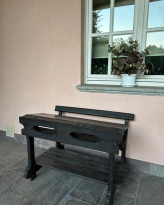 Vecchio banco di scuola