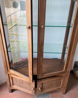 Vetrine in legno massello e vetro