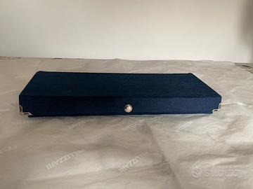 Scatola con 4 ovali in argento 925