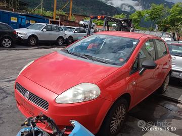 FIAT GRANDE PUNTO 1.2 B 2008 199A4000  PER RICAMBI