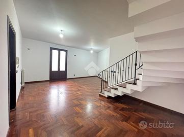 PALAZZINA A CASTELDACCIA