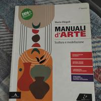 Libro "manuali d'arte scultura e modellazione"