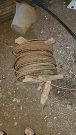 Cavo metallico intrecciato su bobina, per  vigne 
