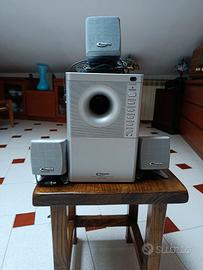 sistema surround Typhoon