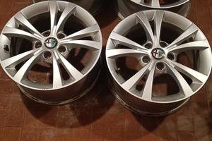 Set 4 cerchi originali da 16 Alfa Romeo