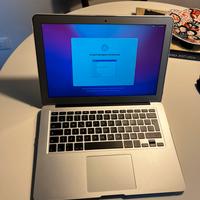 MacBook Air 13,6”