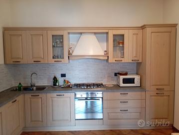 cucina completa come nuova 