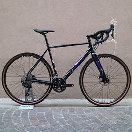 Gravel Bombtrack Hook L nuova