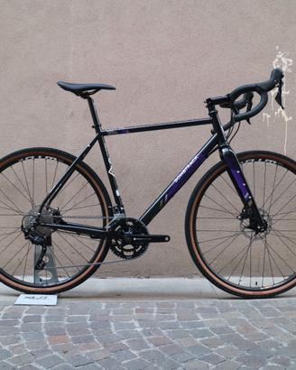 Gravel Bombtrack Hook L nuova
