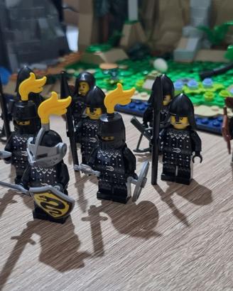 10x Minifigures LEGO cavalieri e soldati Serpent K