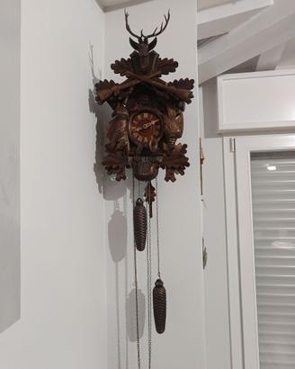 Orologio a cucù della foresta nera fatto a mano