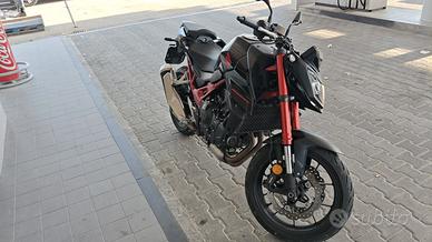 Honda Hornet 750 -  2024