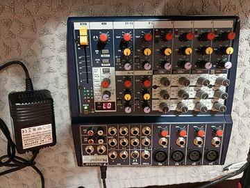 mixer soundcraft 124fx