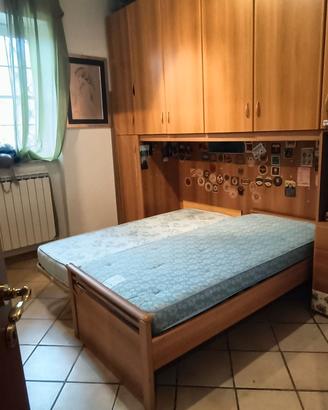 letto con brandina e 2 materassi 