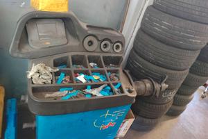 2 bilanciatrici auto