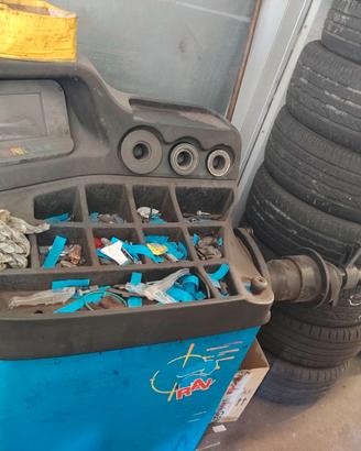 2 bilanciatrici auto