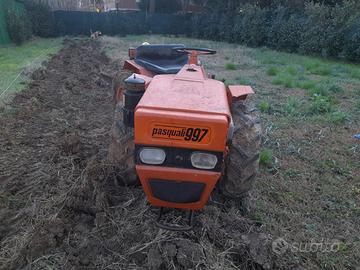 Trattore pasquali 997