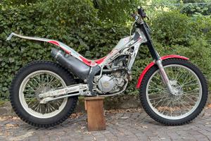 Montesa  HM  Future 300  R corsa lunga trial