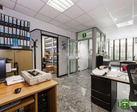 Locale commerciale in Crocetta