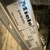 lavastoviglie Miele per pezzi di ricambi