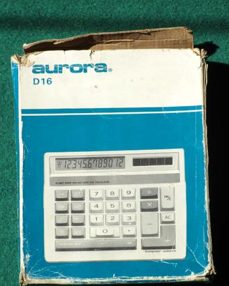 Calcolatrice vintage Aurora D16 con scatola