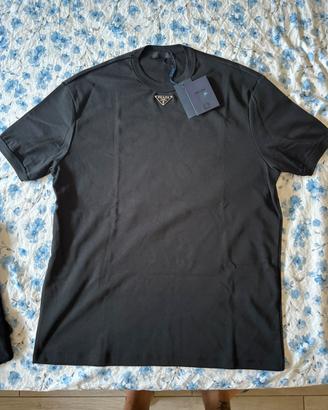 T shirt prada
