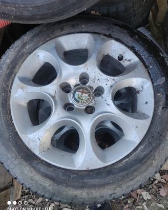 cerchi e gomme Alfa Romeo