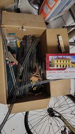 Plastico ferroviario+tanti rotabili Lima/Rivarossi