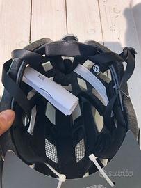 Casco bici verde acqua