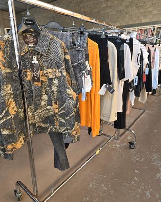 GUESS UOMO TOTAL LOOK P/E