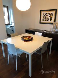 Tavolo quadrato 140x140 Colore bianco