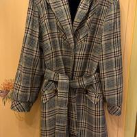 Cappotto sportivo da donna con cappuccio