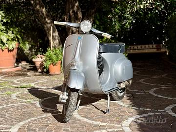 Vespa 50