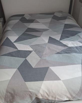 letto una piazza e mezza con cassone.