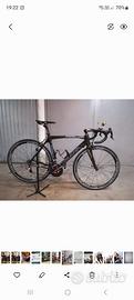 bici da corsa kuota in carbonio
