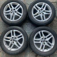 Cerchi in lega originali Toyota 17”