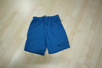 Pantaloni corti Nike
