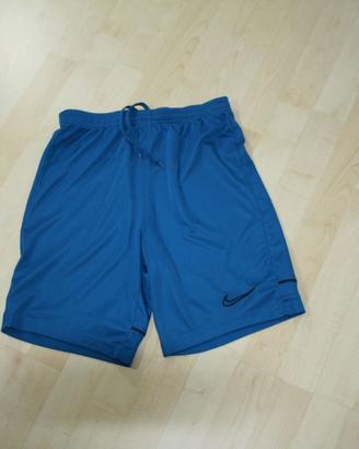 Pantaloni corti Nike