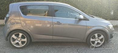 Chevrolet aveo ltz