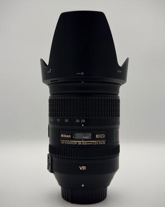 Nikon AF-S NIKKOR 28-300mm f/3.5-5.6G ED VR