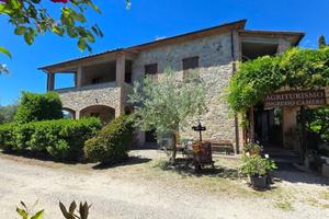 Agriturismo a Baschi