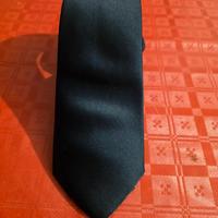 Cravatta uomo colore blu 