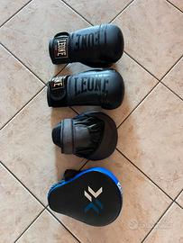 GUANTONI BOXE + PAD